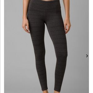 Prana M pillar legging in grey